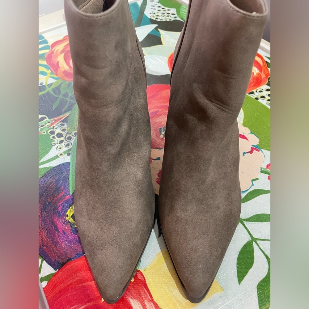 Glaze Taupe 3 1/4” heel boots Size 10 Worn Once